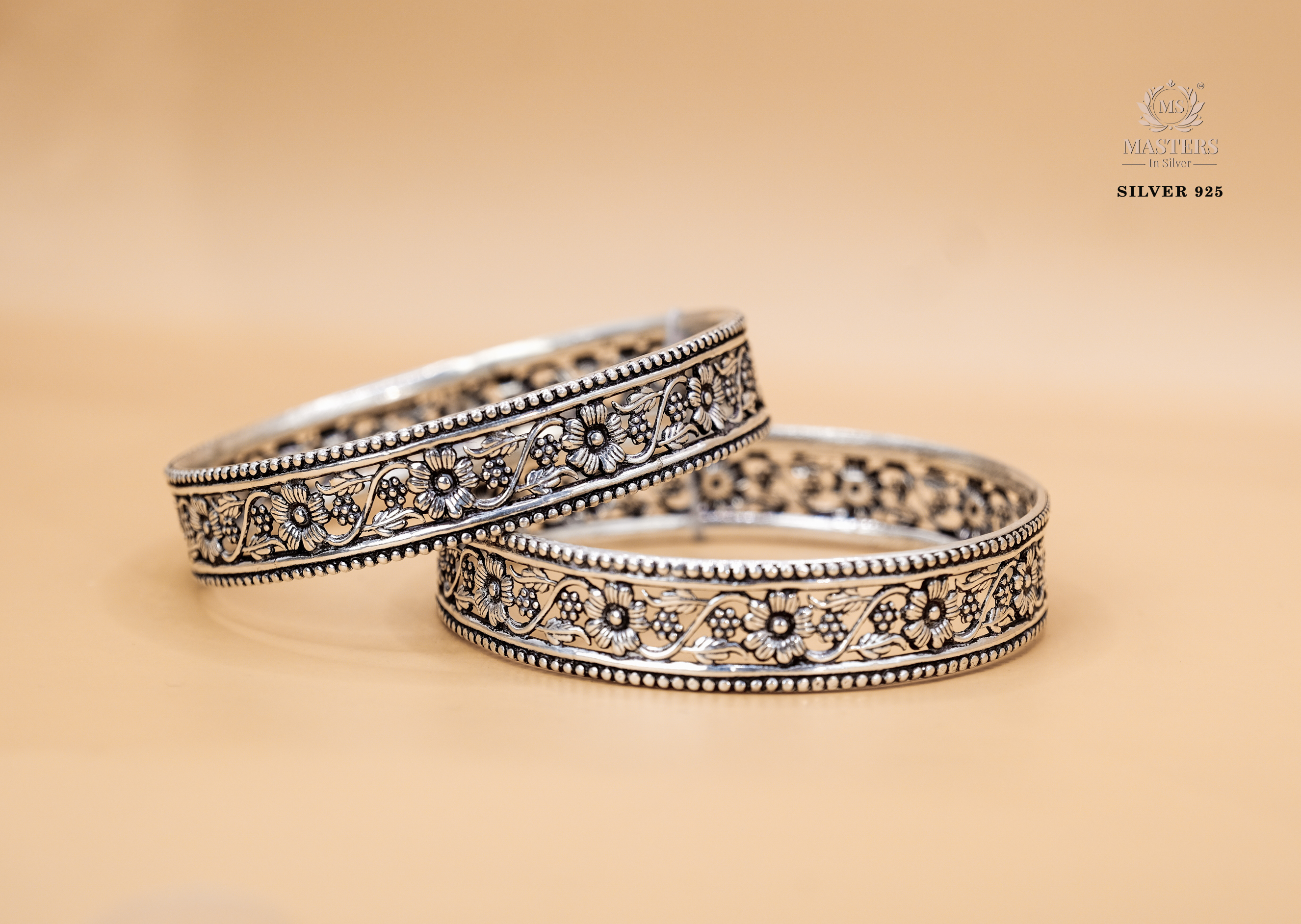 Women's accessories
